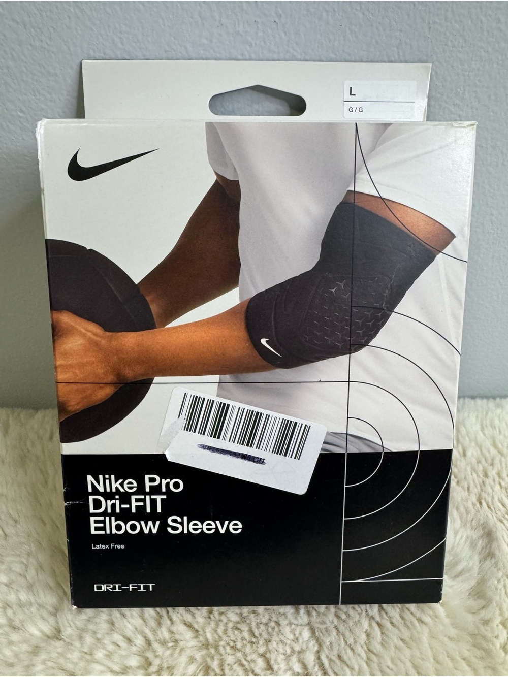 Nike Pro Dri-Fit Elbow Sleeve